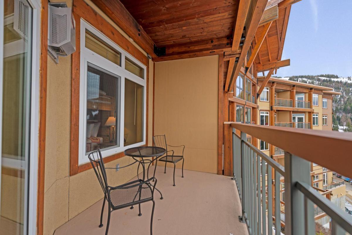 Schweitzer Mountain Resort White Pine Lodge Sandpoint Exterior photo