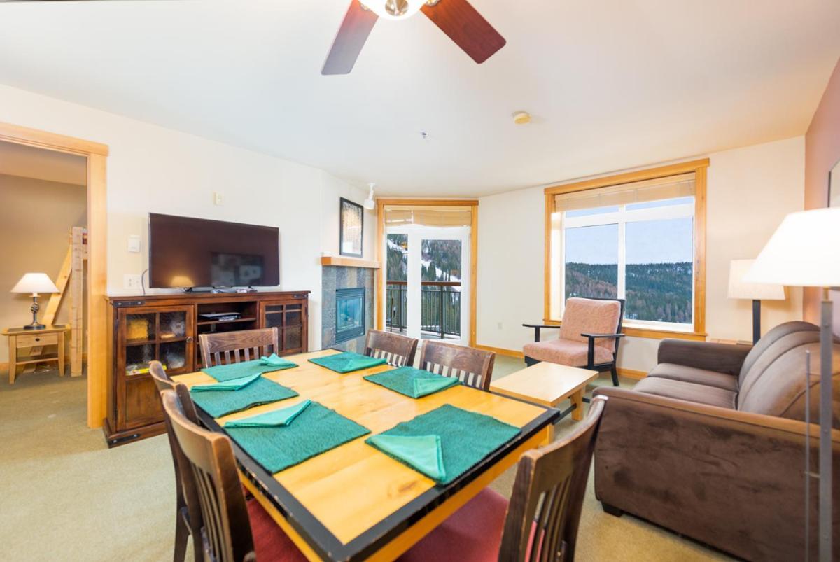 Schweitzer Mountain Resort White Pine Lodge Sandpoint Exterior photo